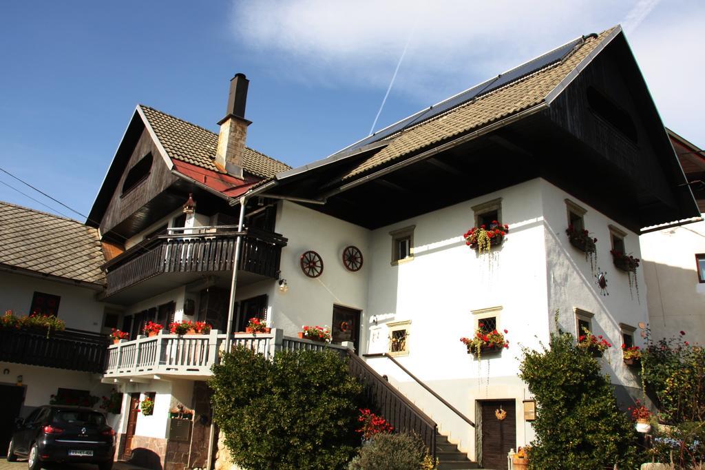 Garden Apartments Maria Bled Ruang foto